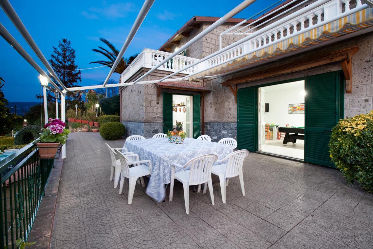 Estate4Home - Villa Luisa Play&Pool ซานตากาตา ซุย ดูเอกอลฟี ภายนอก รูปภาพ